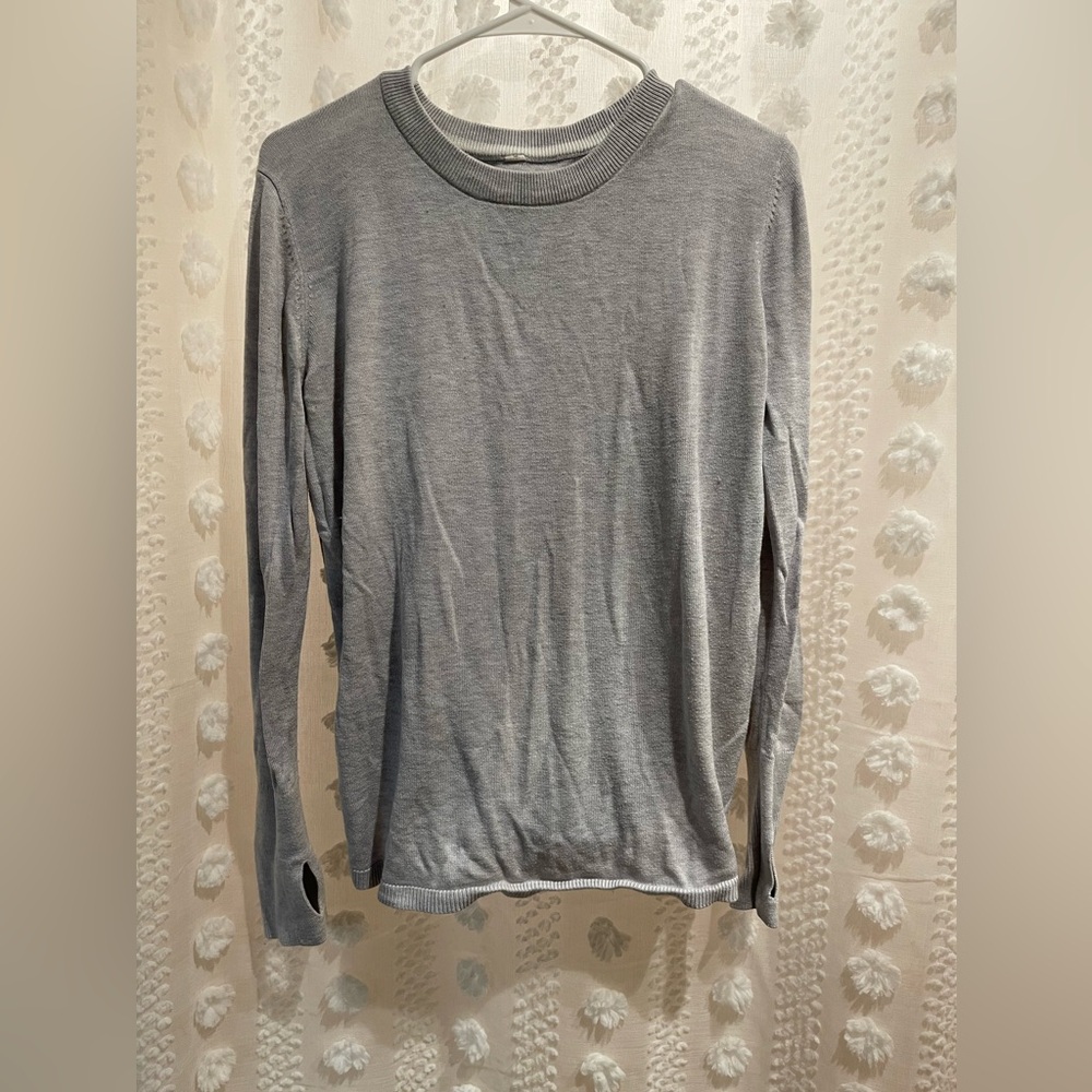 Lululemon heather grey sweater. Size 8